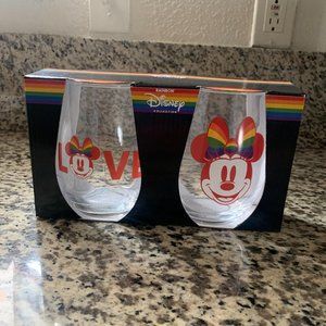 Disney Rainbow Collection wine glasses | Minnie